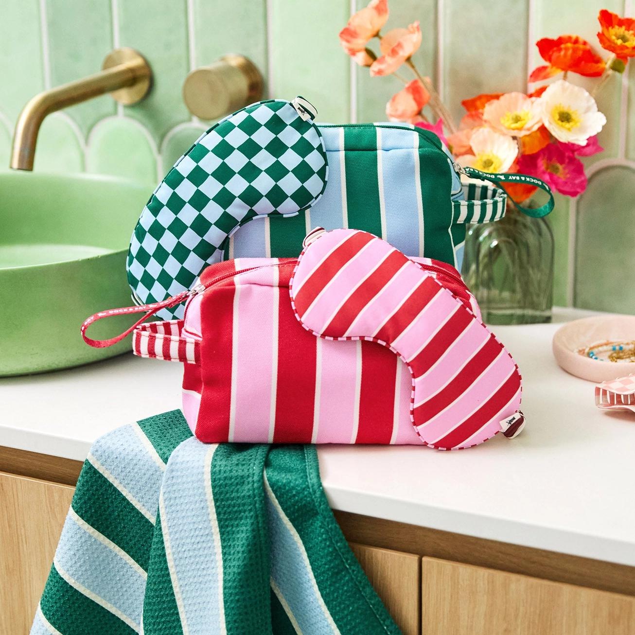 Dock & Bay Toiletry Bag - Peppermint Punch