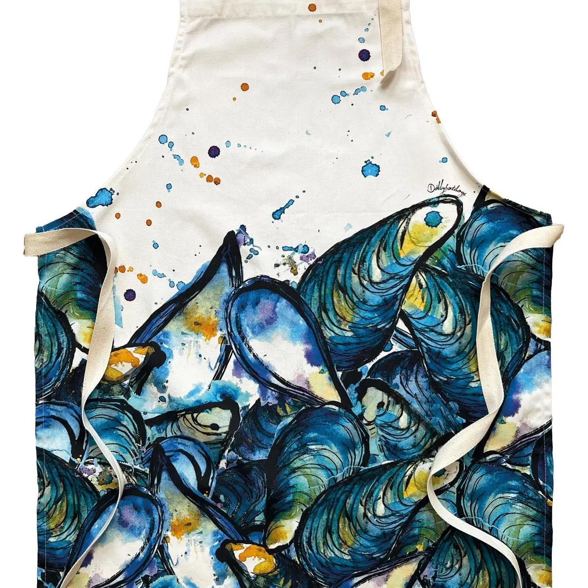 Mussels Apron by Dollyhotdogs