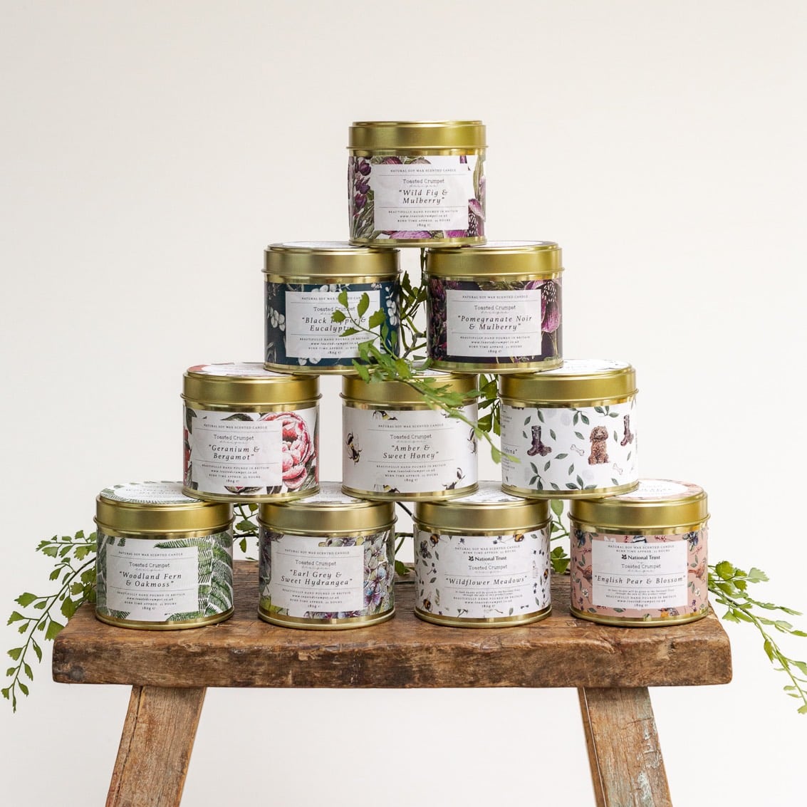 National Trust Apple & Rhubarb Crumble Tin Candle in Matt Gold