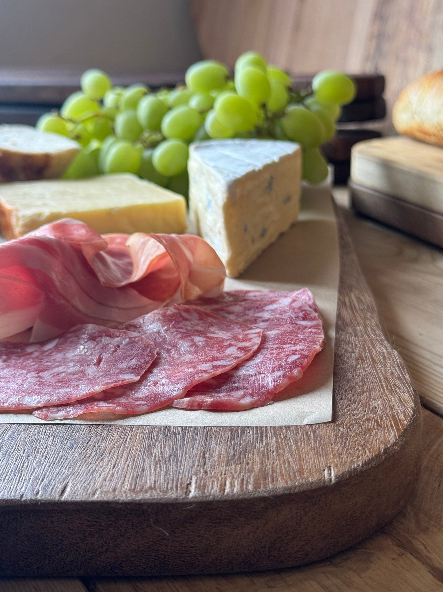 Charcuterie Board / Chopping Board / Cheese Board