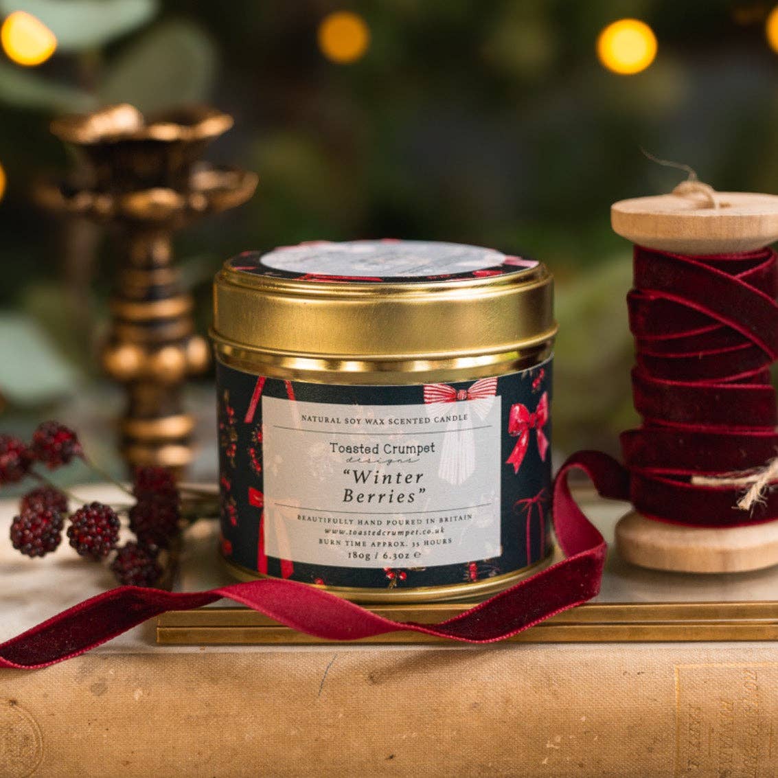 Winter Berries Candle in a Matt Gold Tin