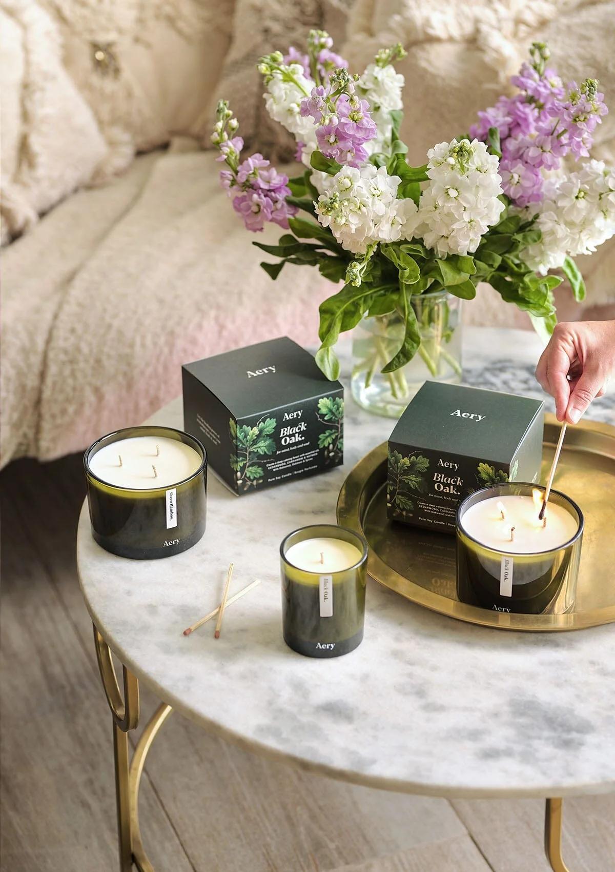 Black Oak Mini Candle by Aery