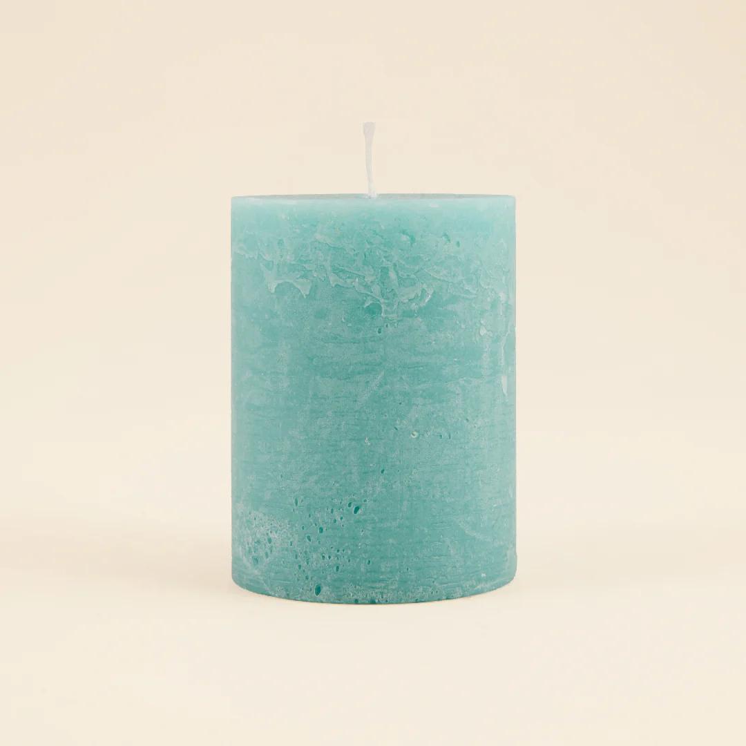 Sea Moss & Driftwood Fragranced Coloured Pillar
