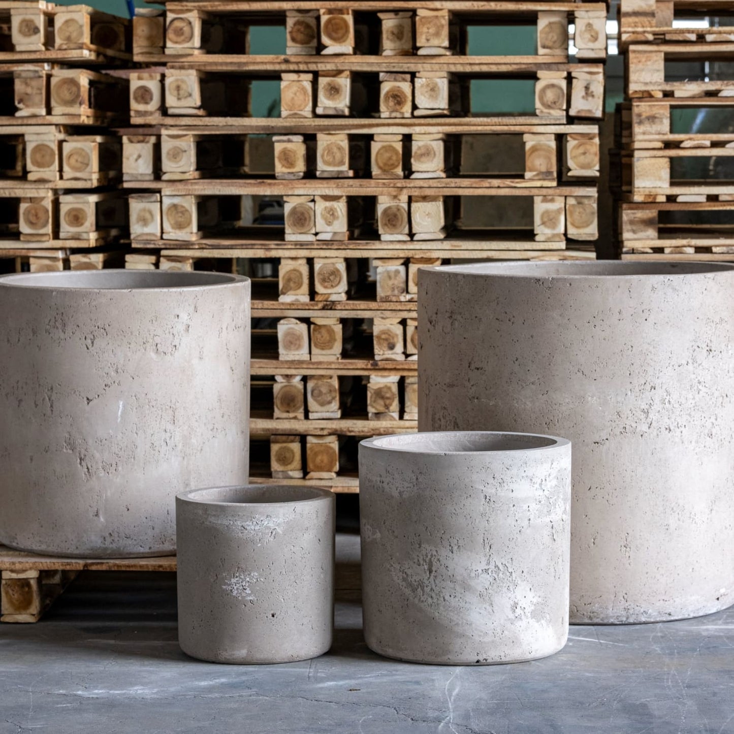 Aurella | Truffle – 70cm Extra Large Concrete Cylinder Planter