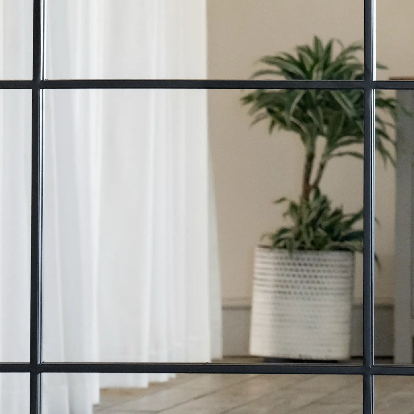 Kyō - Full Length Black Metal Rectangle Lattice Grid Mirror - 180cm x 105cm