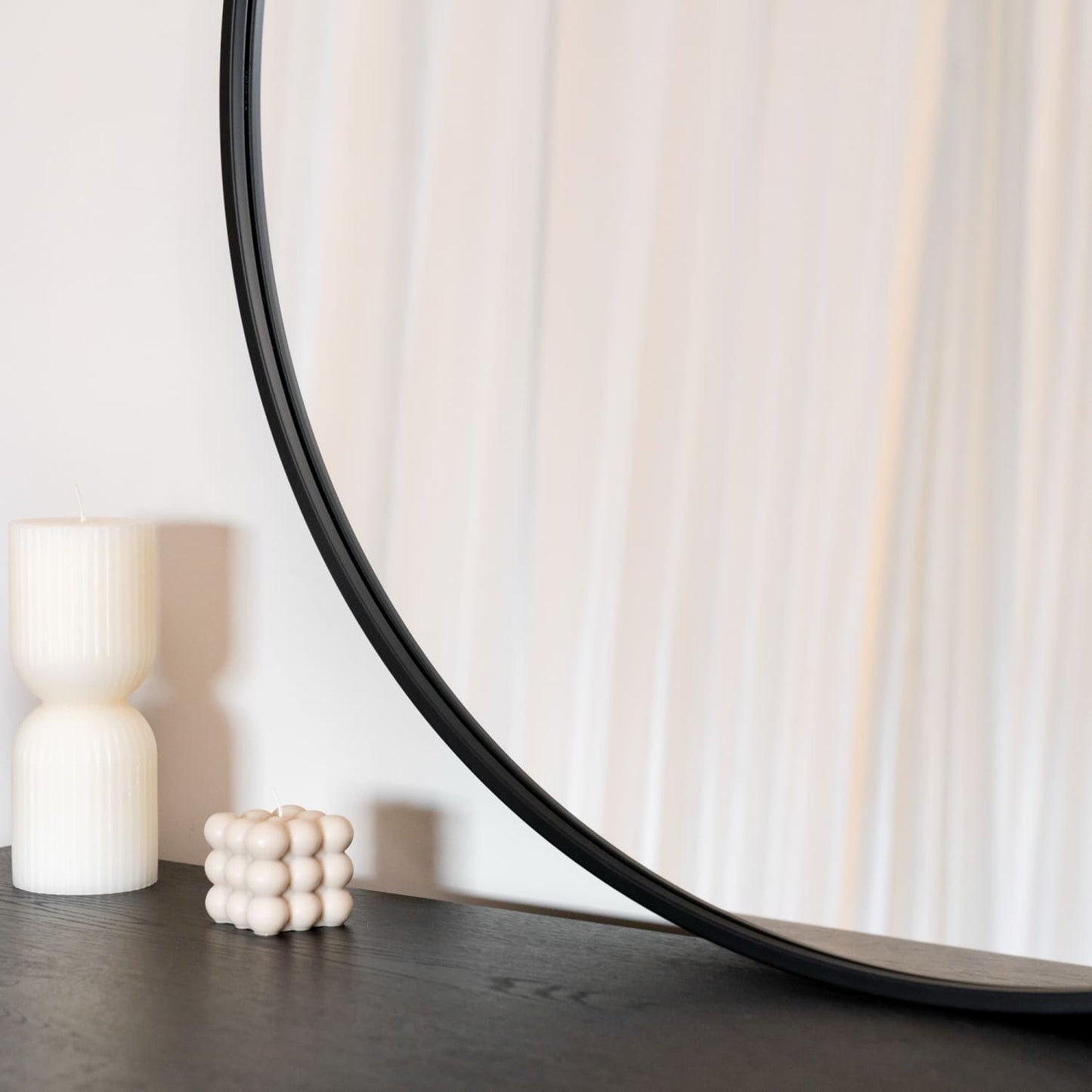 Rei - XXL Round Black Metal Circle Mirror - 180cm x 180cm