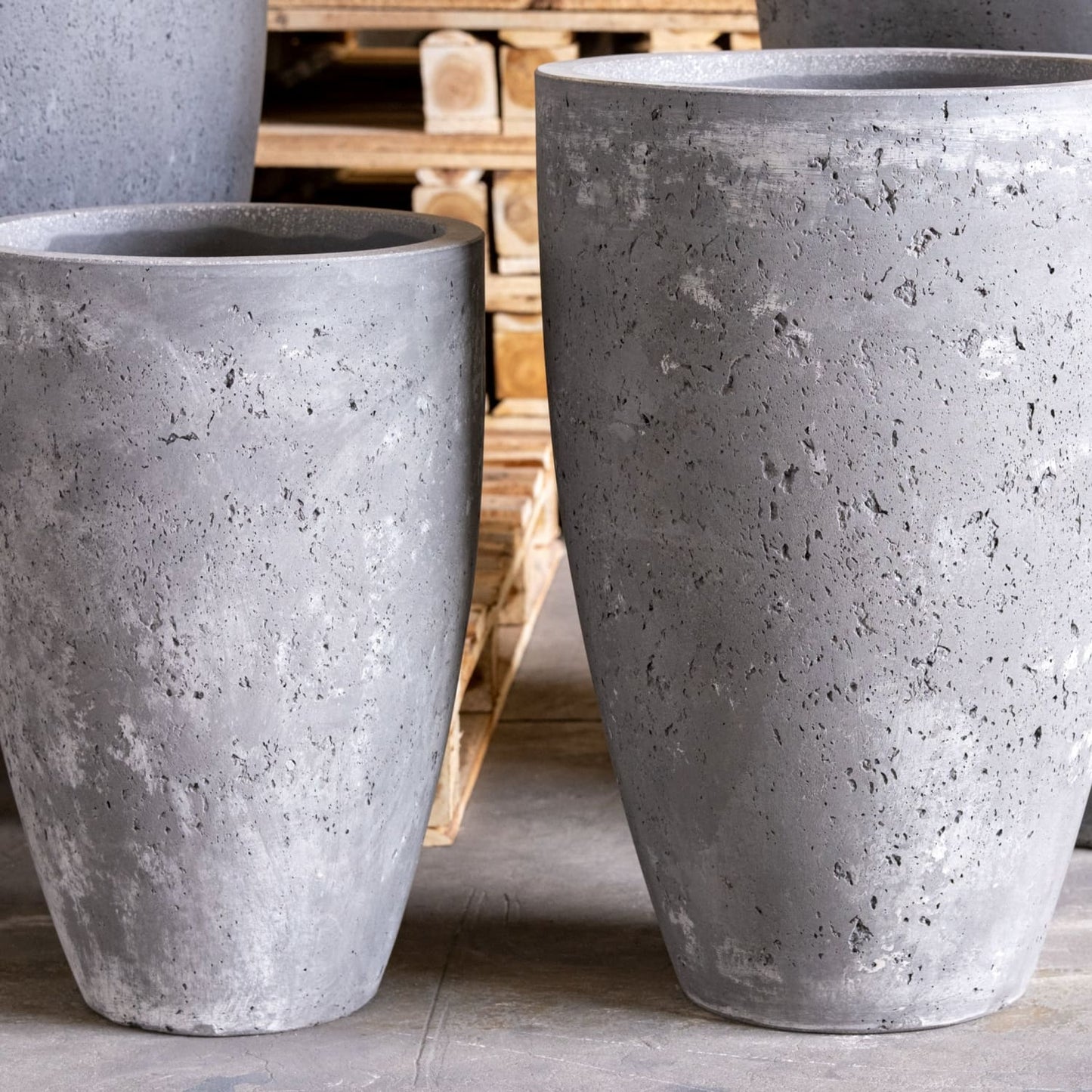 Vessara | Onyx Dusk – 75cm Extra Large Concrete Tall Vase Planter
