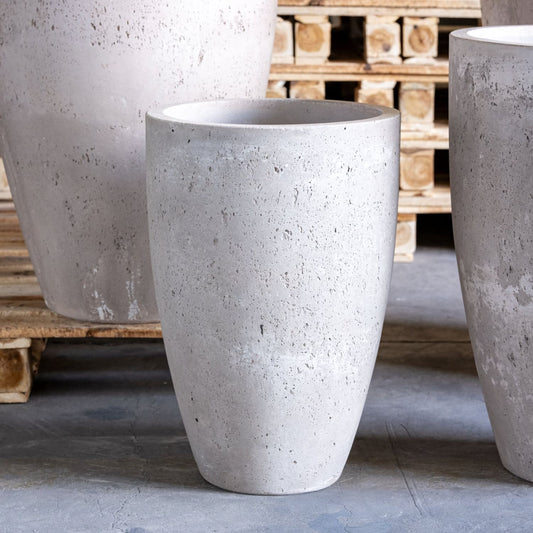 Vessara | Truffle – 52cm Tall Concrete Planter