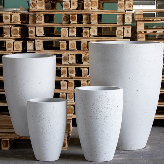 Vessara | White Mist – 52cm Large Tall Concrete Planter