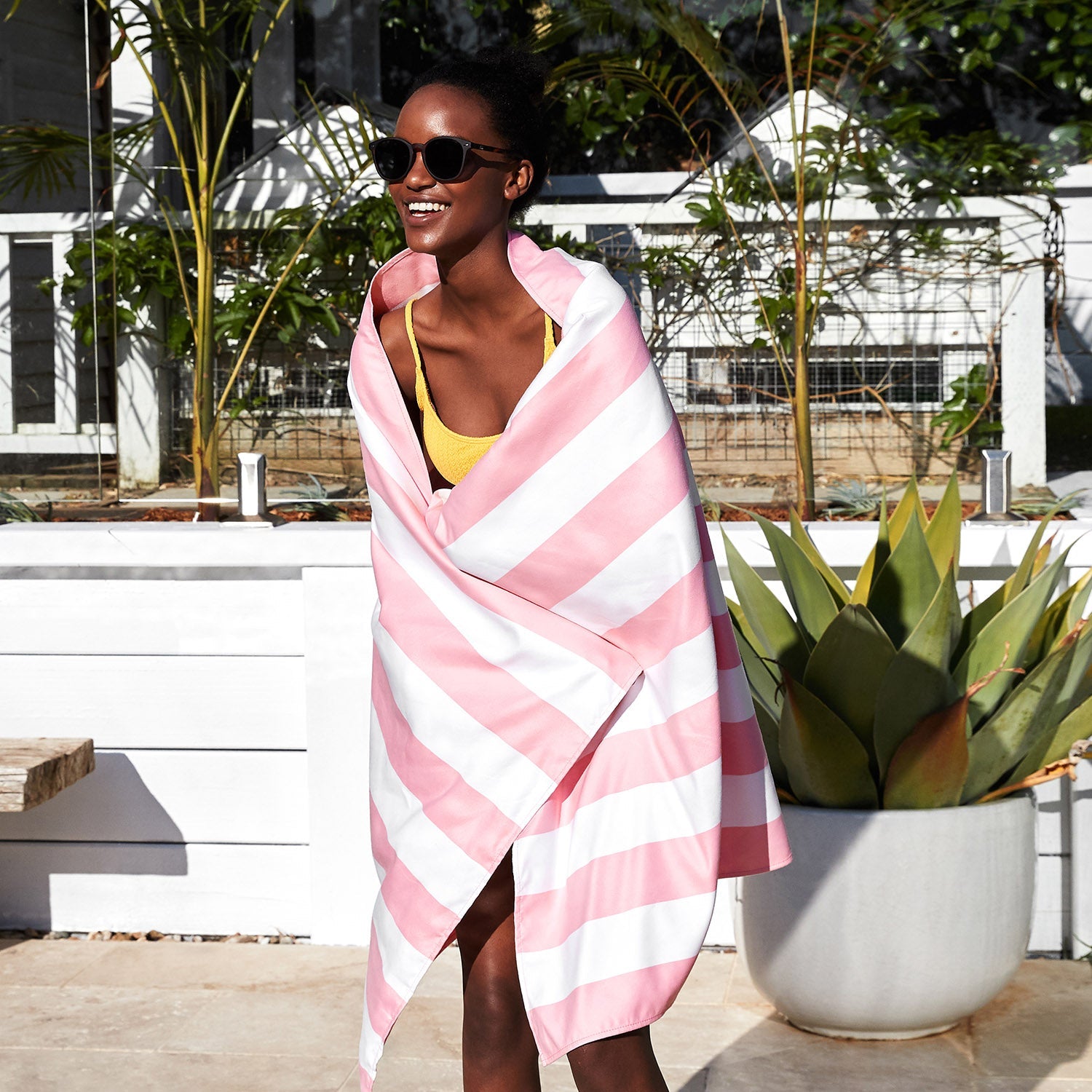 Dock & Bay XL Malibu Pink Beach Towel