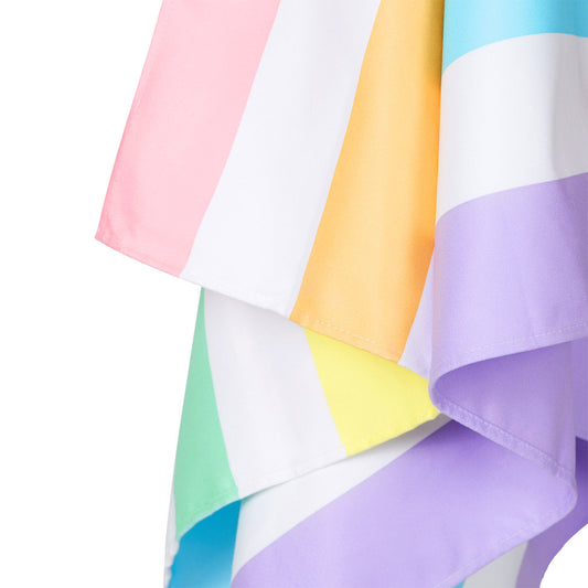 Unicorn Waves Beach Towel